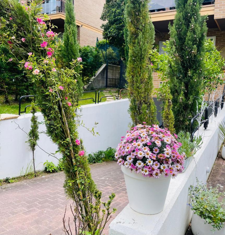 Estilosa Casa Golf Suites Gorraiz Dış mekan fotoğraf