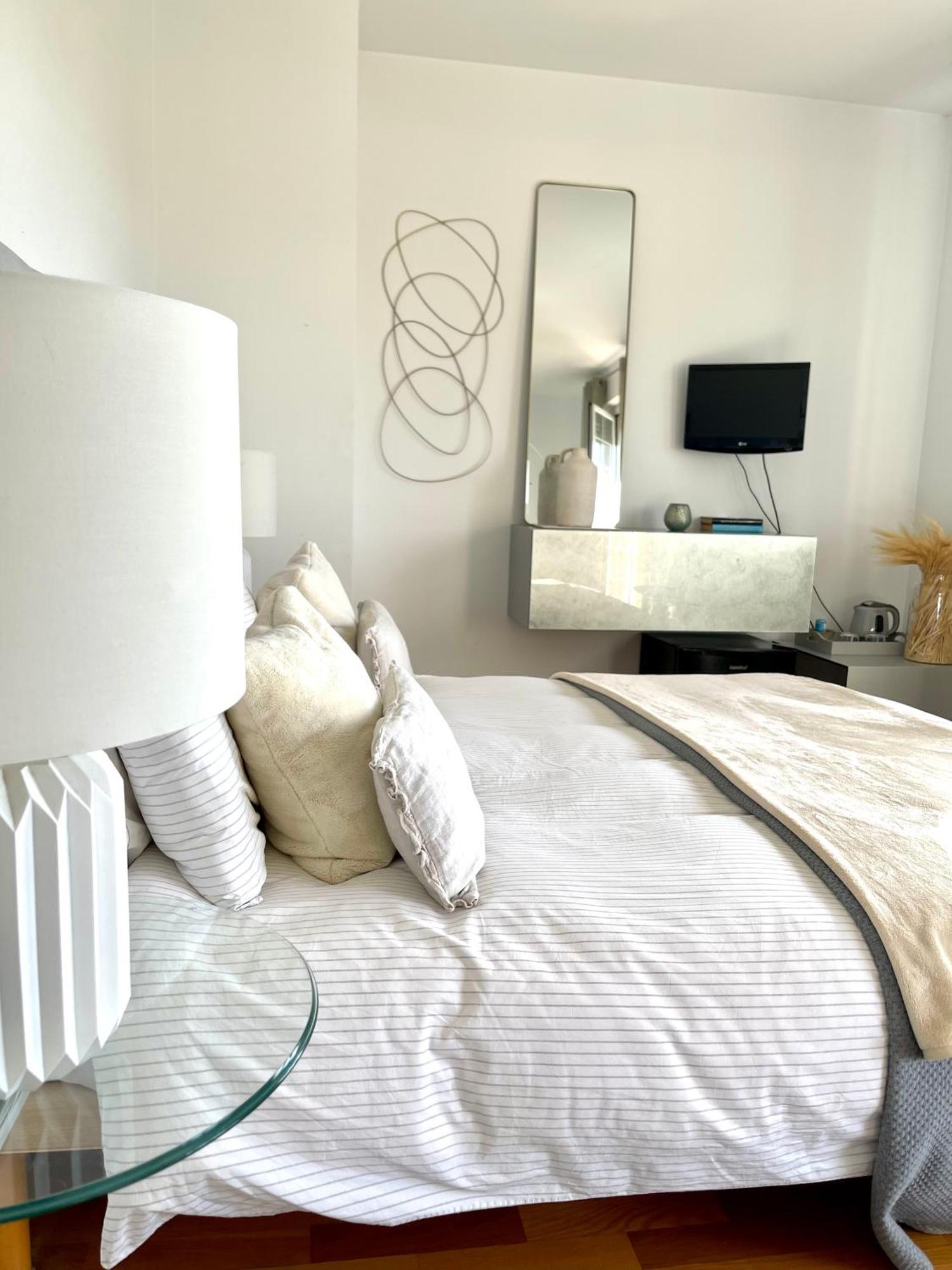 Estilosa Casa Golf Suites Gorraiz Dış mekan fotoğraf