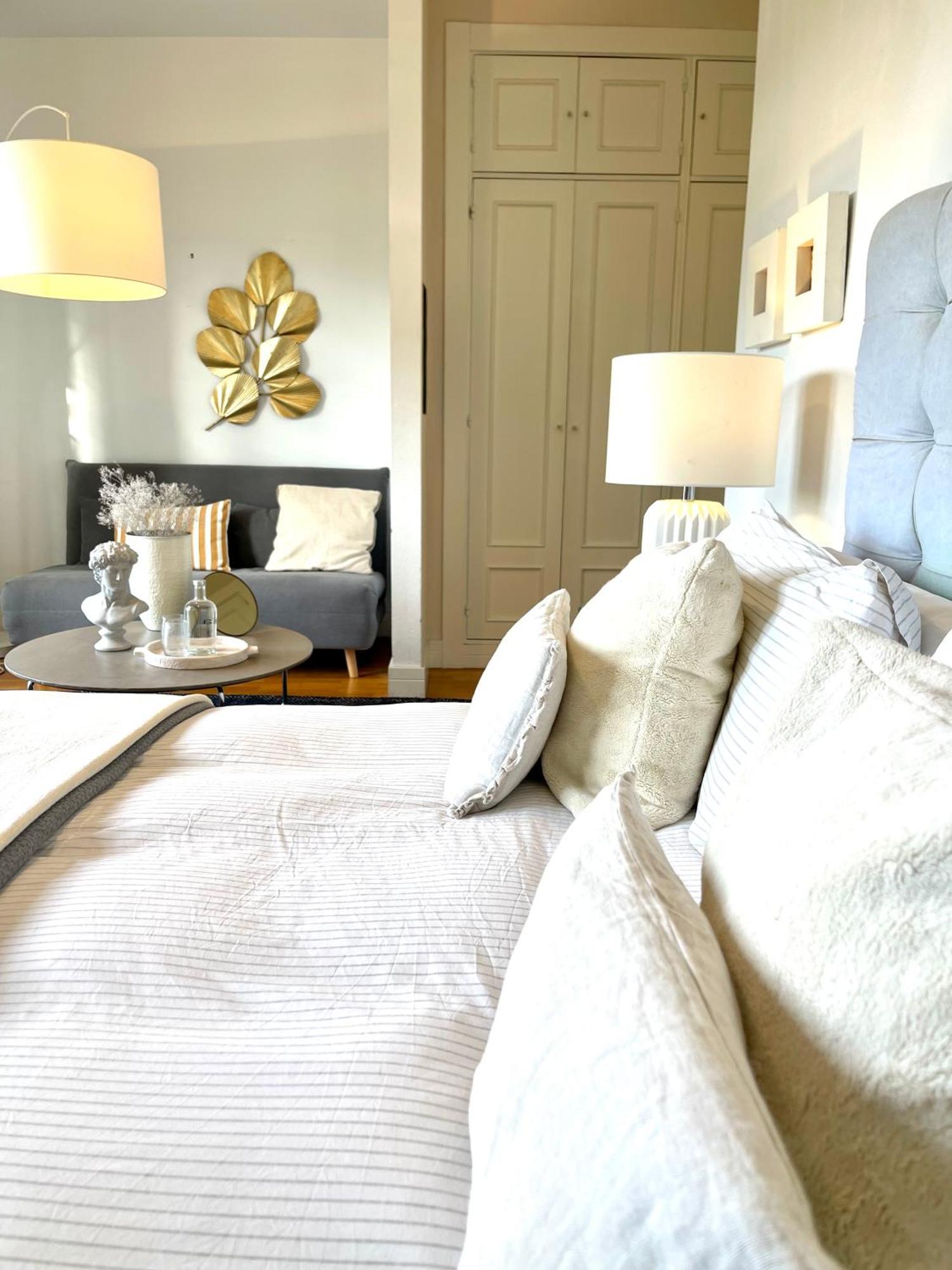 Estilosa Casa Golf Suites Gorraiz Dış mekan fotoğraf